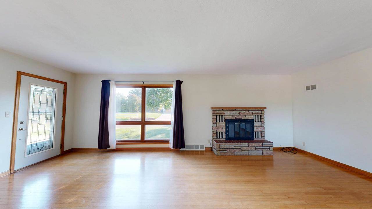 605 East STREET, Wilton, WI 54670