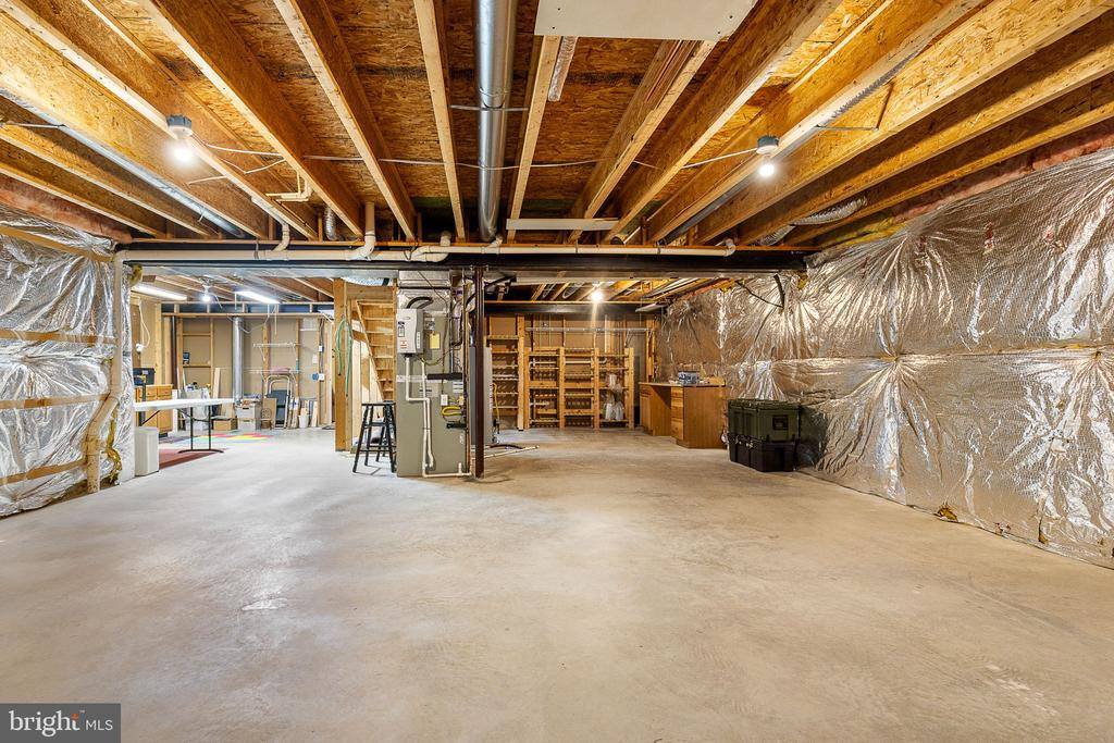 24 Dayton Circle, Fredericksburg, VA 22406