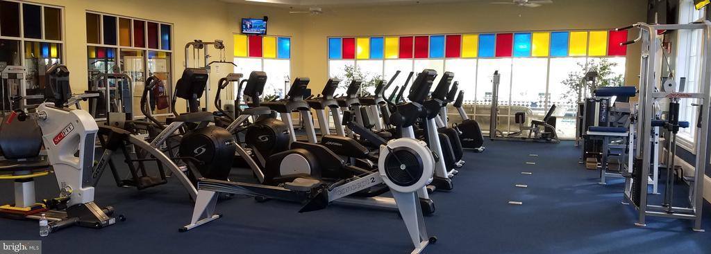 24 Dayton Circle, Fredericksburg, VA 22406