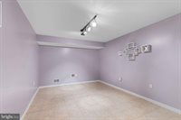 24 Dayton Circle, Fredericksburg, VA 22406