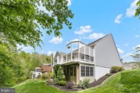 24 Dayton Circle, Fredericksburg, VA 22406