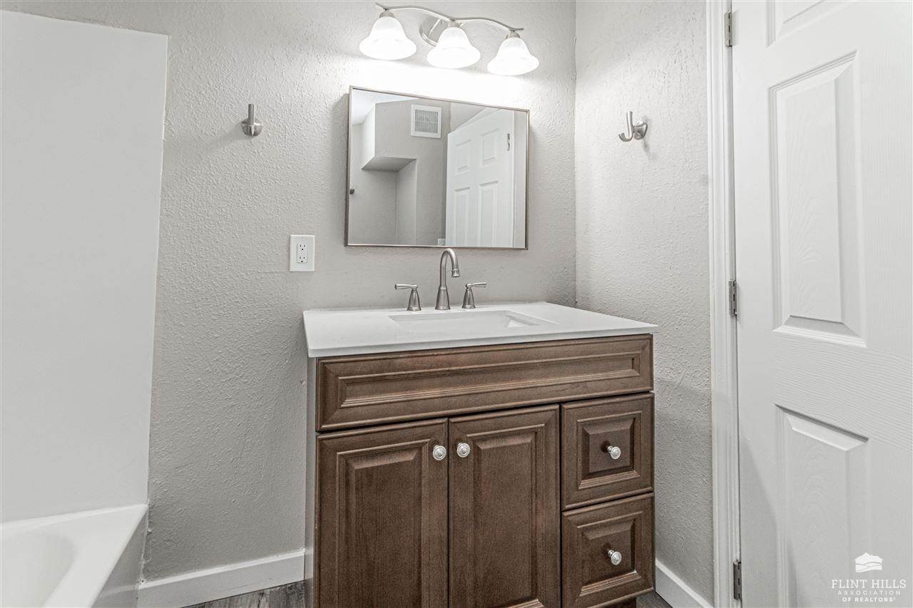 1624 North Jefferson Street, Junction City, KS 66441