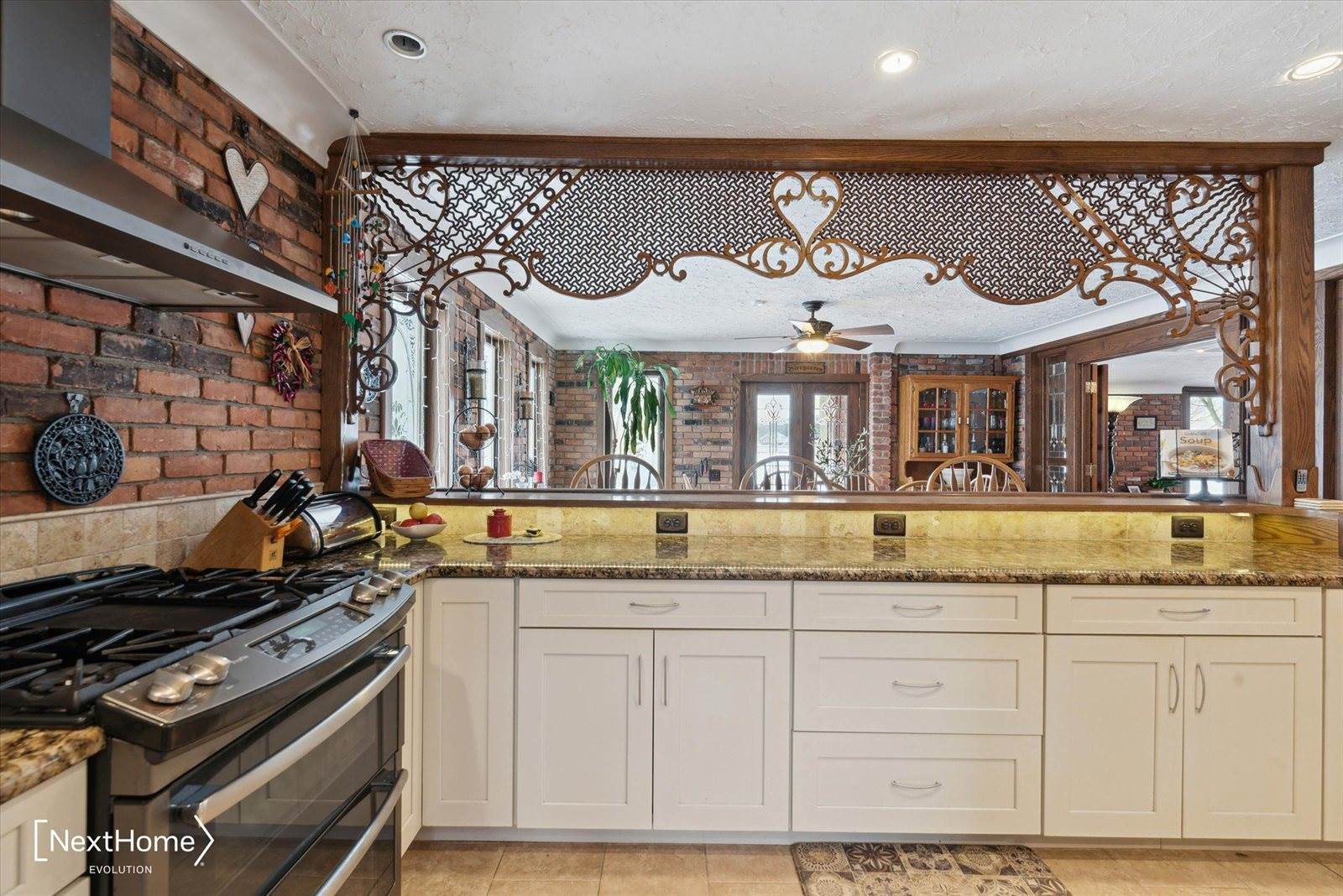 1023 East Huron River Drive, VanBurenCharterTownship_Wayne, MI 48111