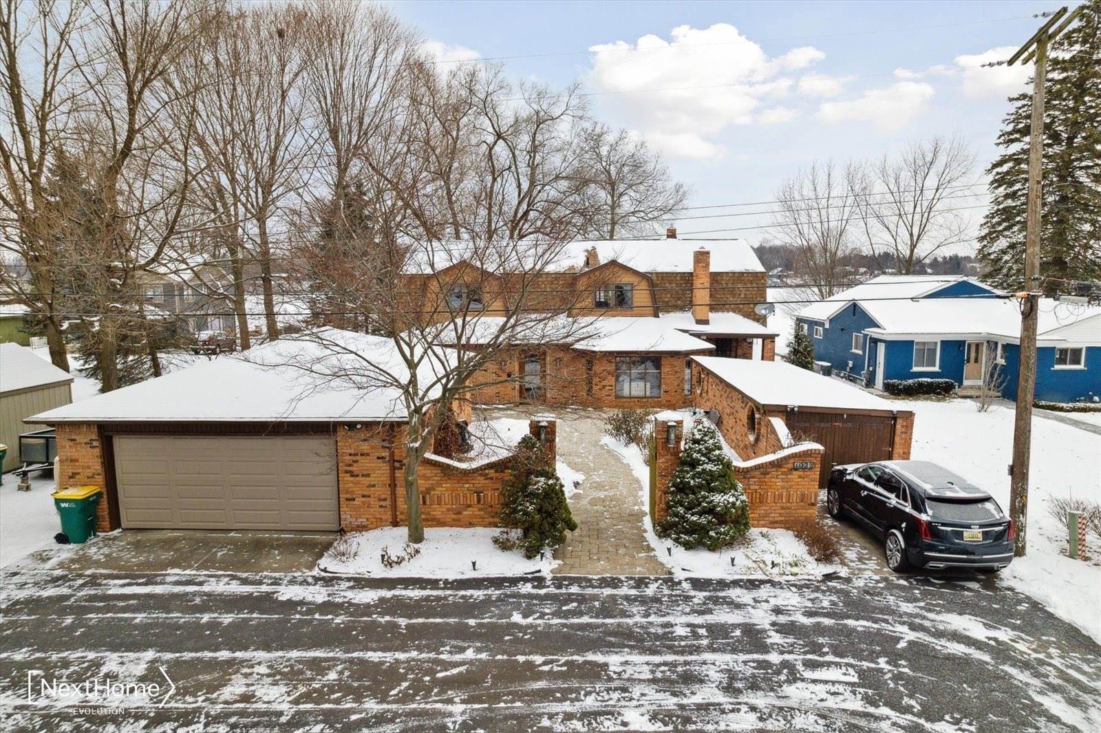 1023 East Huron River Drive, VanBurenCharterTownship_Wayne, MI 48111