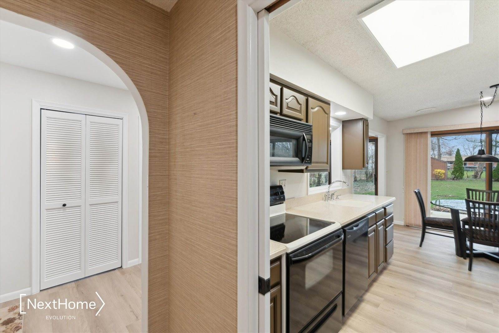 45220 Sunrise Lane, VanBurenCharterTownship_Wayne, MI 48111