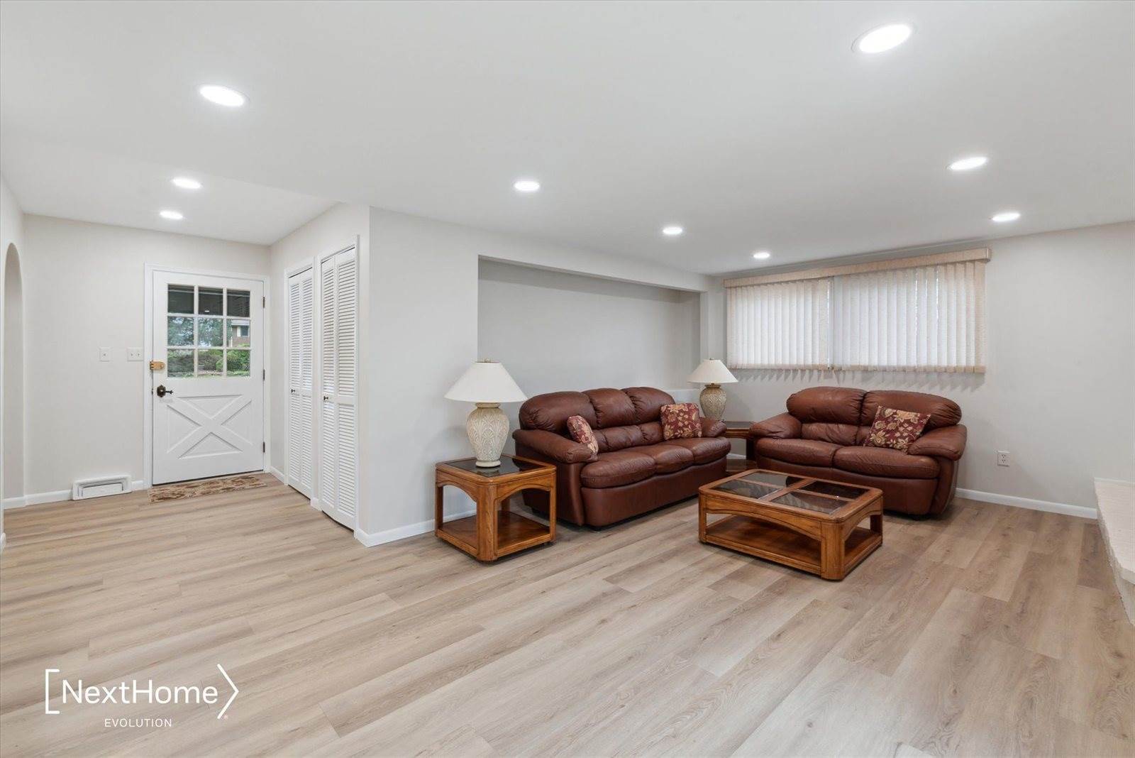 45220 Sunrise Lane, VanBurenCharterTownship_Wayne, MI 48111