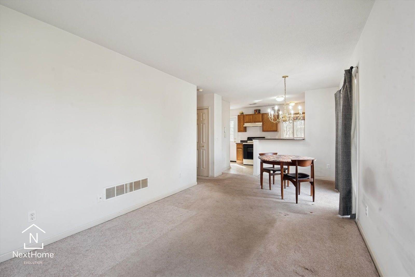 23490 Reading, BrownstownCharterTownship_Wayne, MI 48183