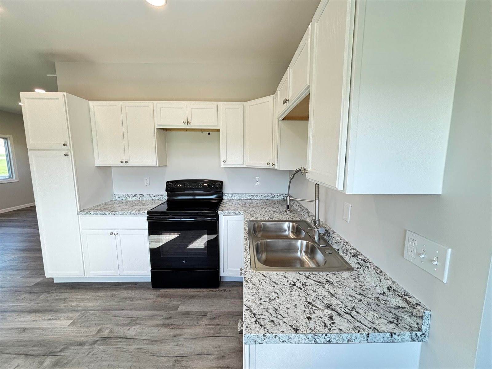 6 Indian Heights Drive, Saint Albans, ME 04971