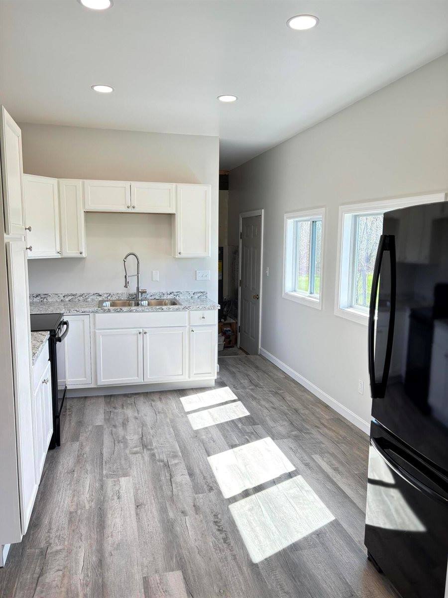 6 Indian Heights Drive, Saint Albans, ME 04971