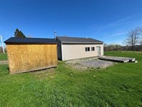 6 Indian Heights Drive, Saint Albans, ME 04971