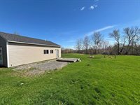 6 Indian Heights Drive, Saint Albans, ME 04971