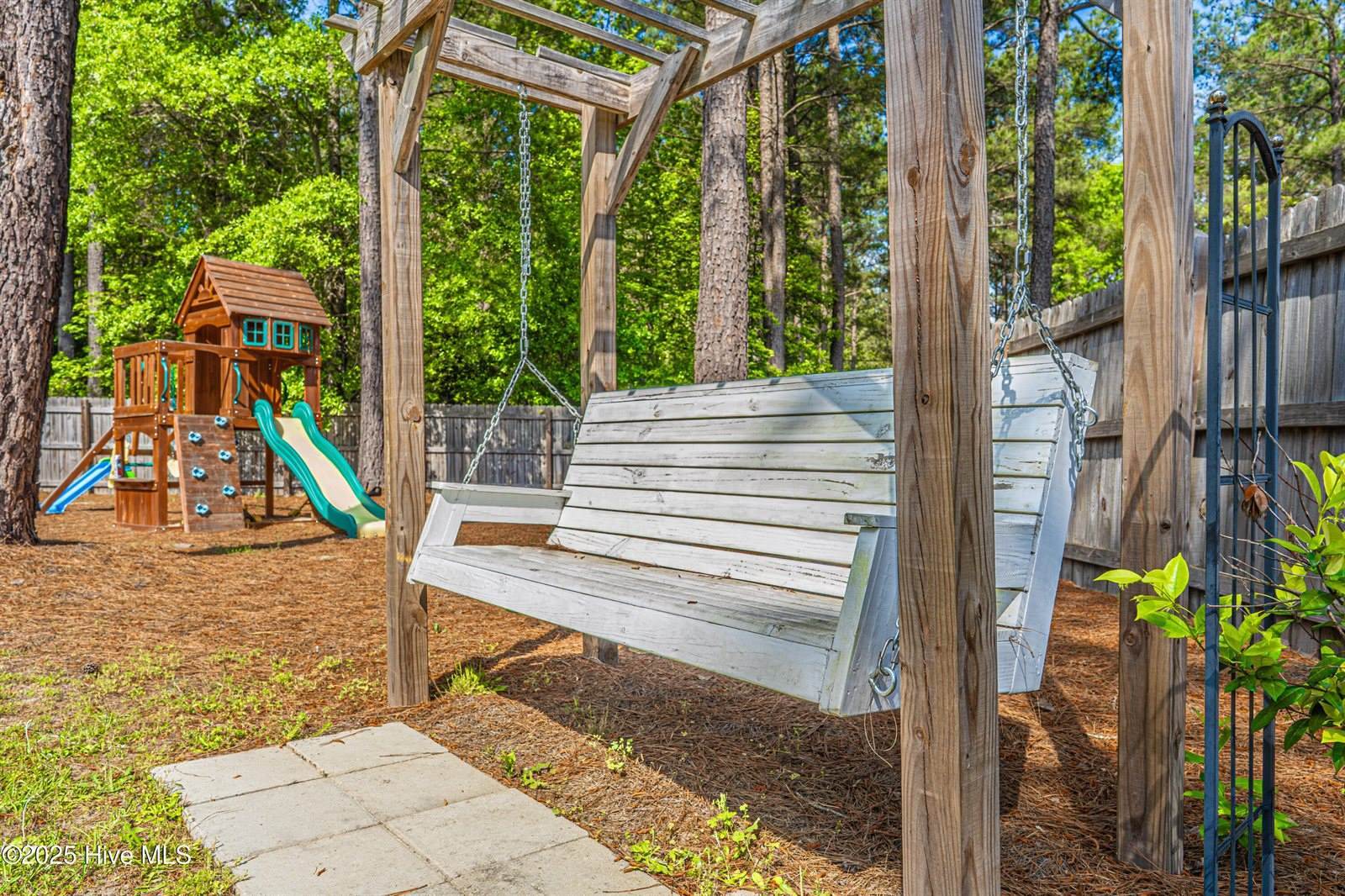 180 Cashew Loop, Cameron, NC 28326