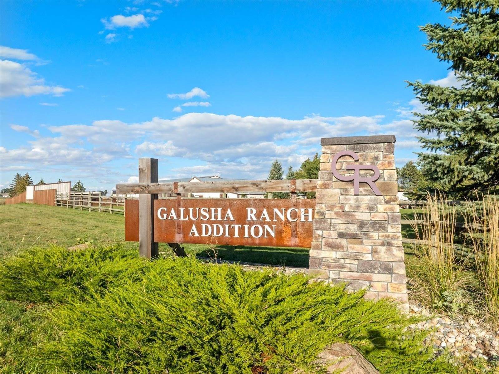 4510 26th St SE, Minot, ND 58701