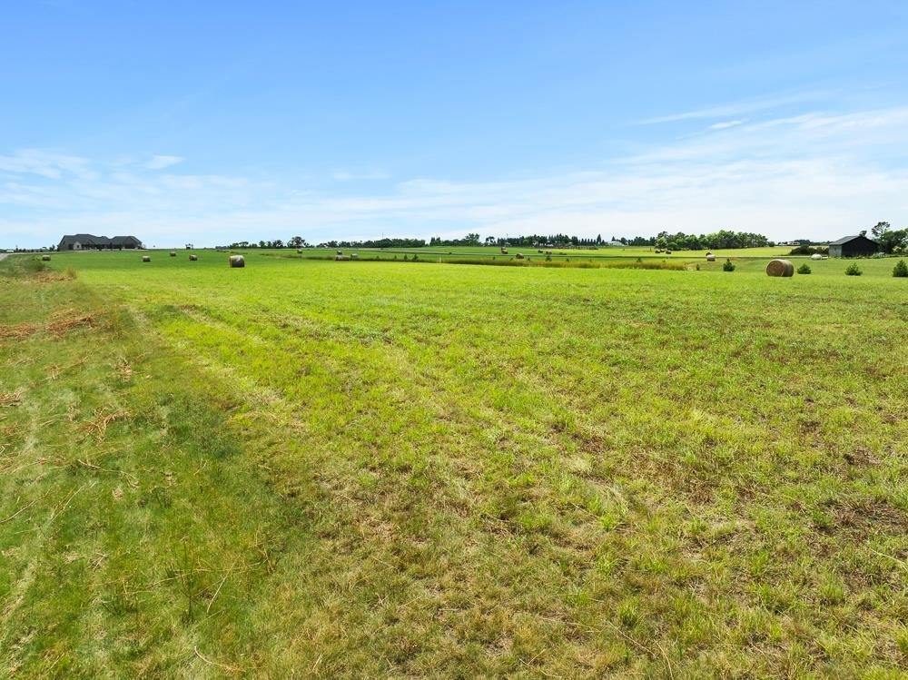 4510 26th St SE, Minot, ND 58701