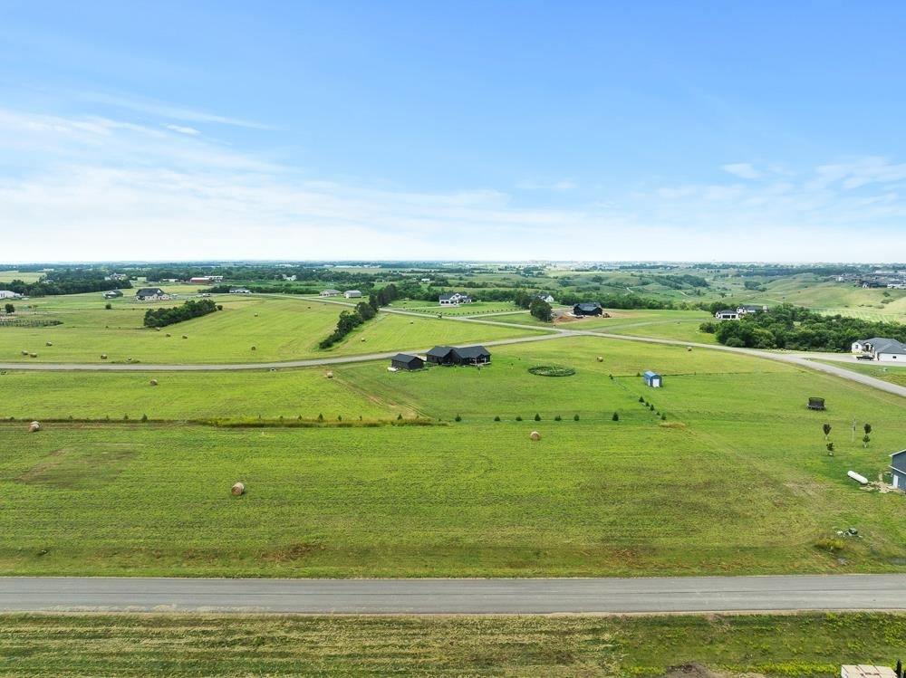 4510 26th St SE, Minot, ND 58701