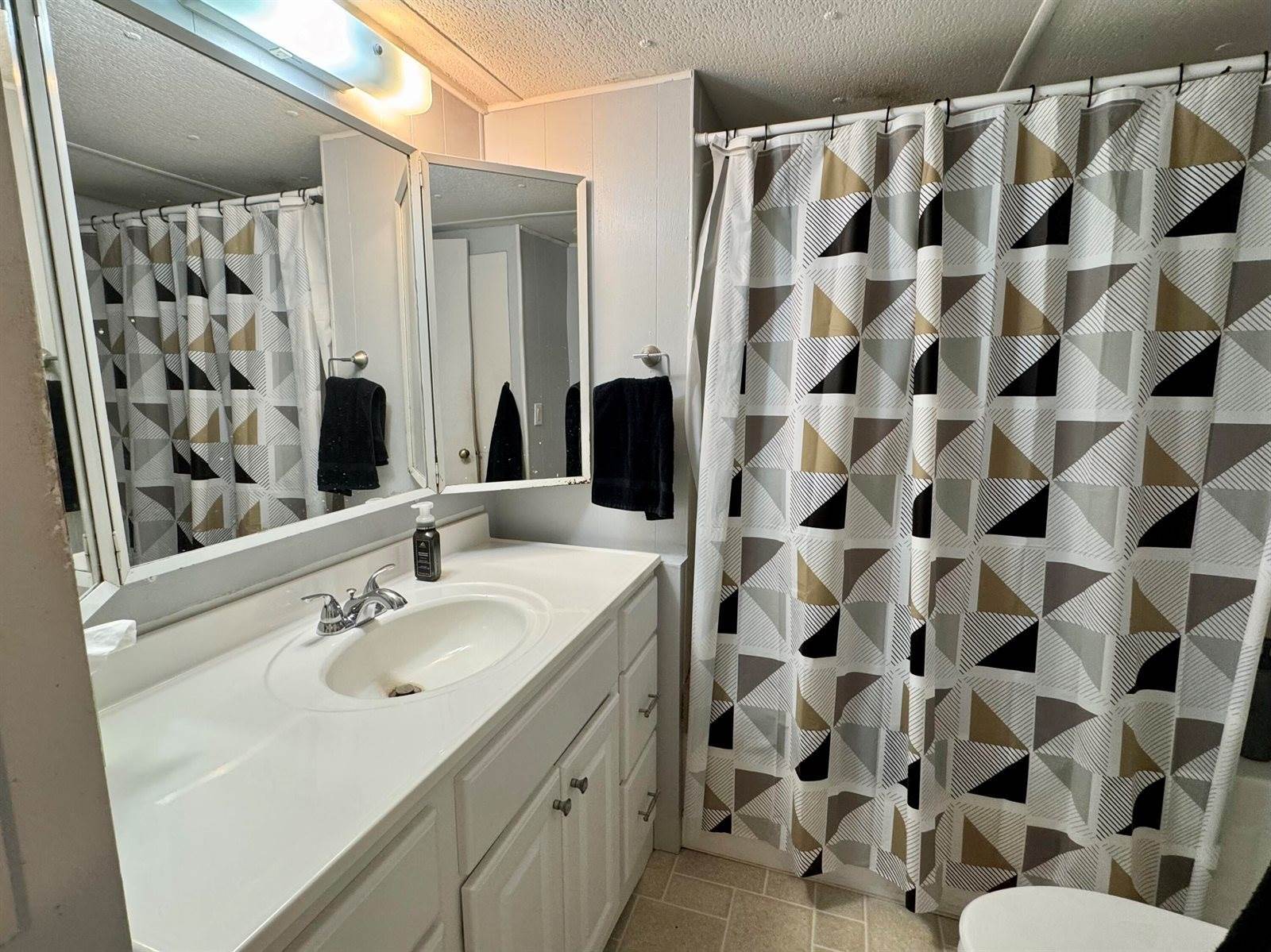 121 2nd Avenue, Madawaska, ME 04756