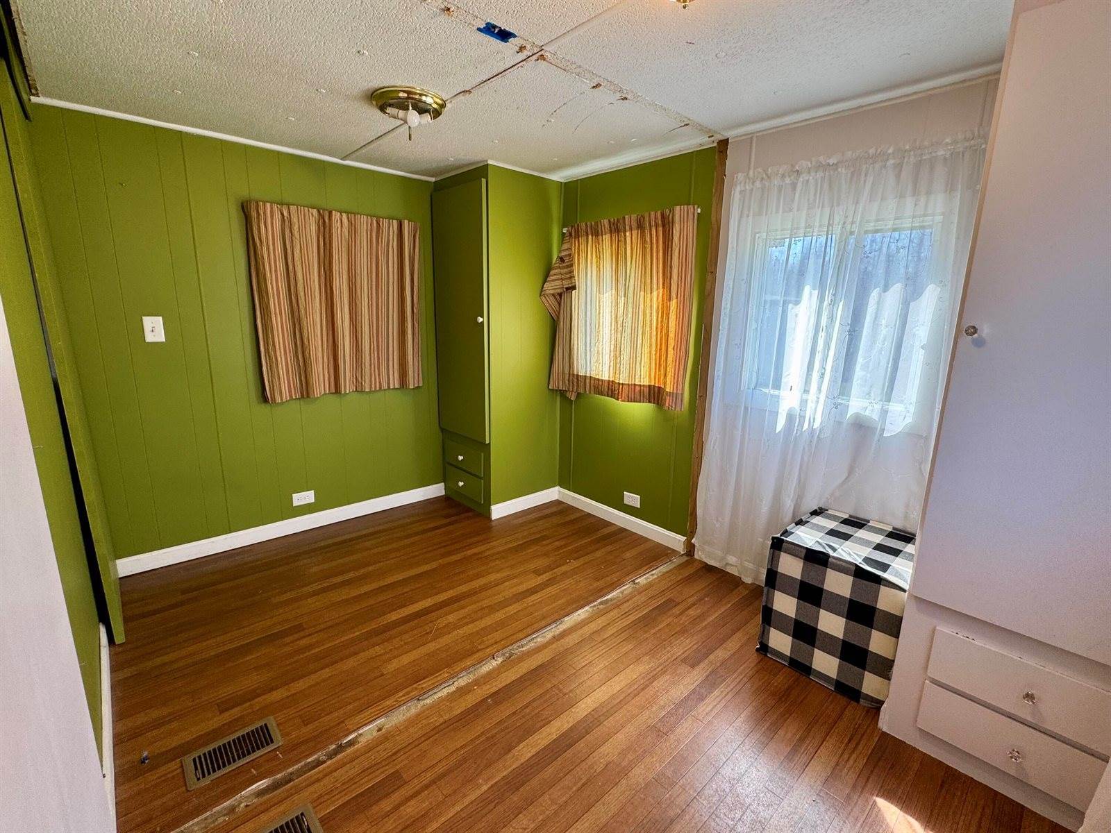 121 2nd Avenue, Madawaska, ME 04756