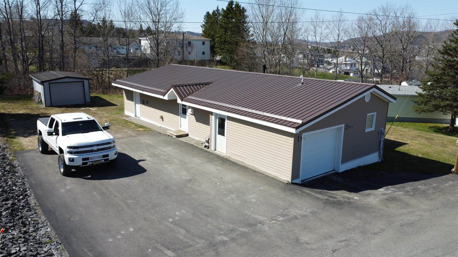 121 2nd Avenue, Madawaska, ME 04756