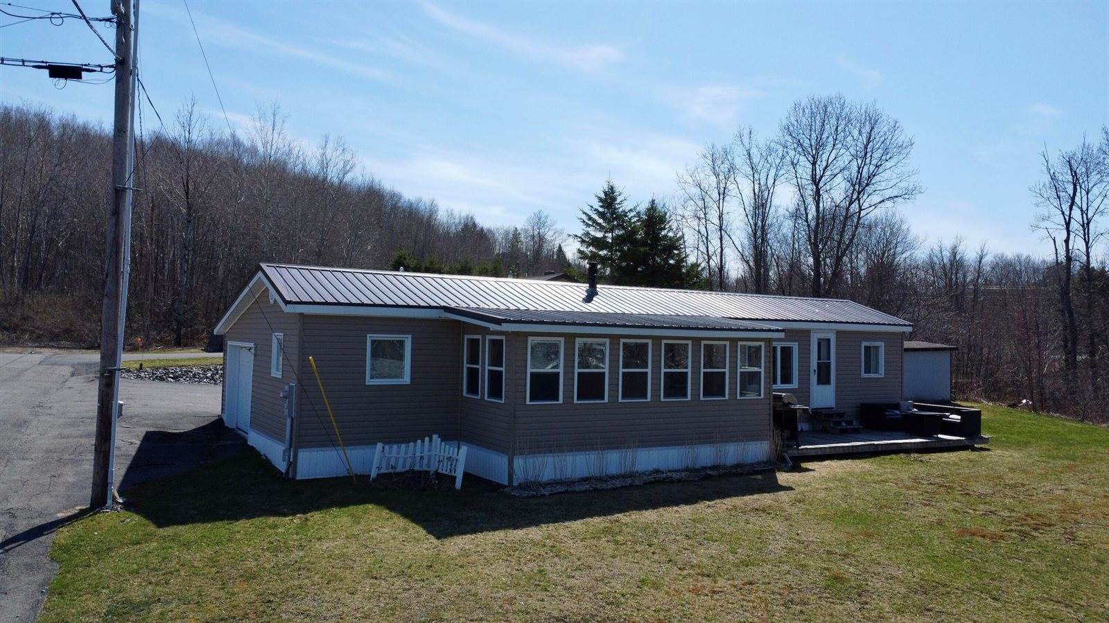 121 2nd Avenue, Madawaska, ME 04756