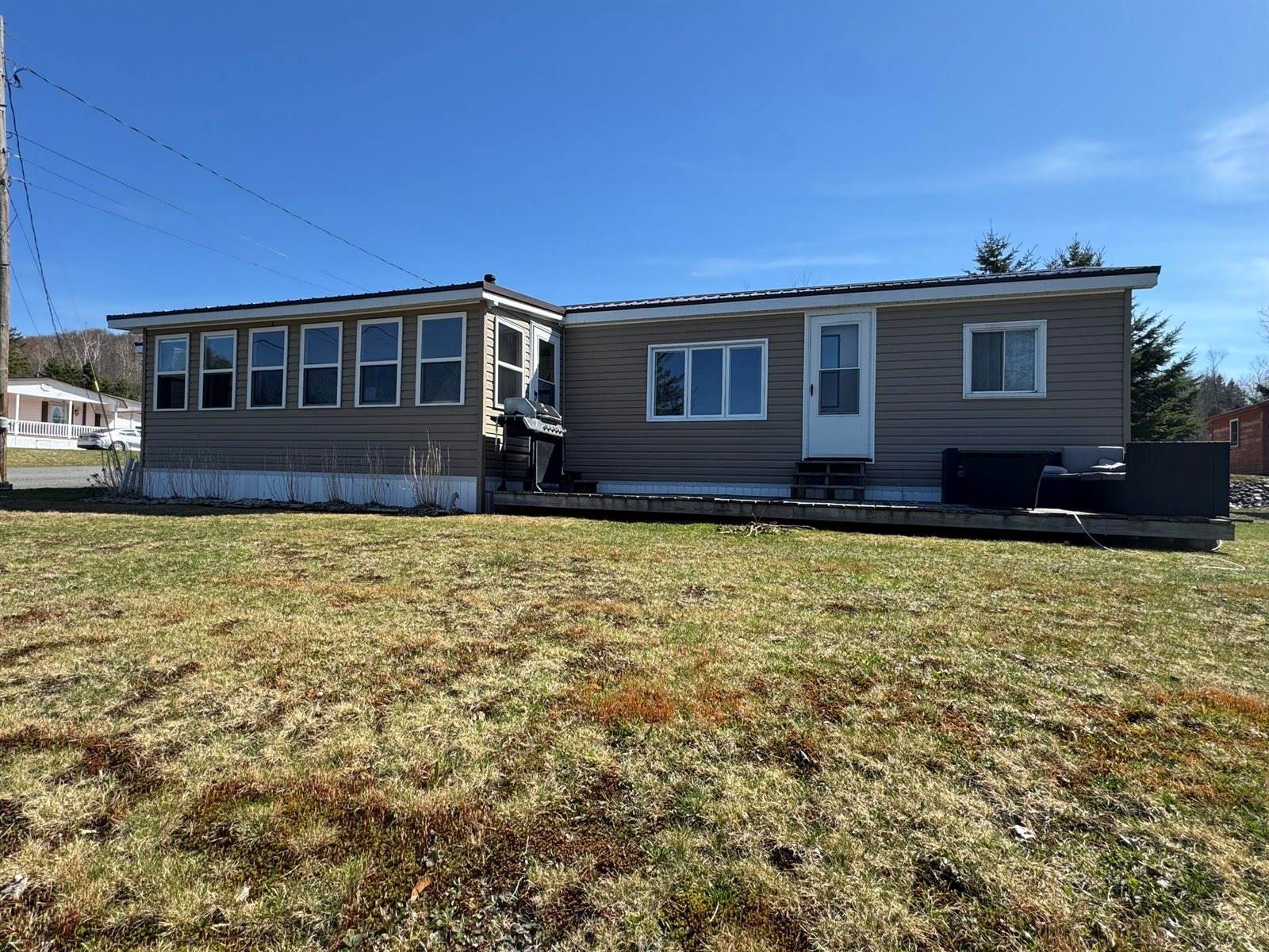 121 2nd Avenue, Madawaska, ME 04756