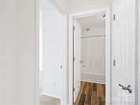 6647 Vlosi Drive, Charlotte, NC 28226