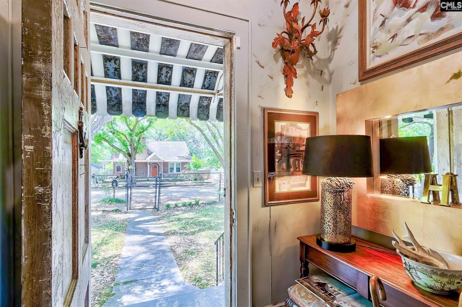 6204 Woodlawn, Columbia, SC 29209