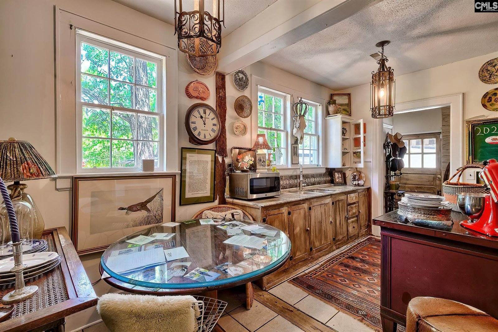 6204 Woodlawn, Columbia, SC 29209