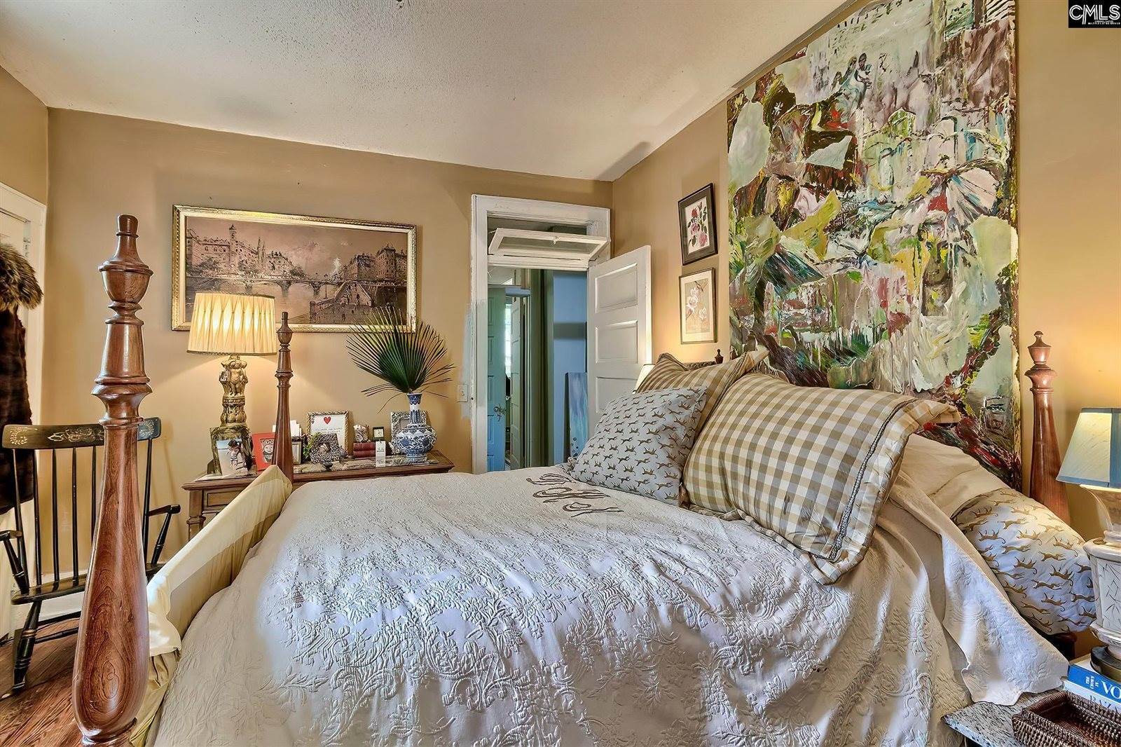 6204 Woodlawn, Columbia, SC 29209