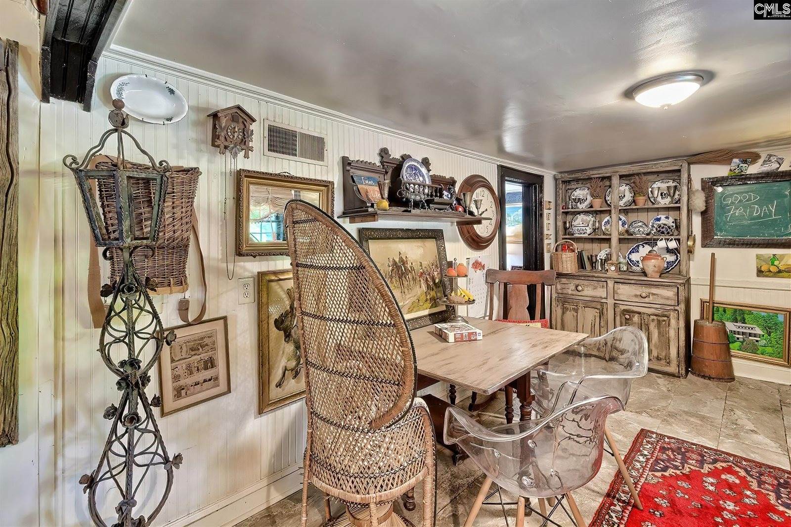 6204 Woodlawn, Columbia, SC 29209