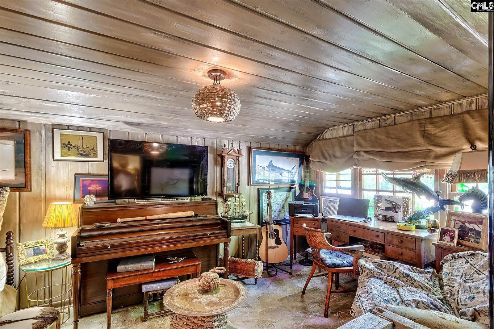 6204 Woodlawn, Columbia, SC 29209