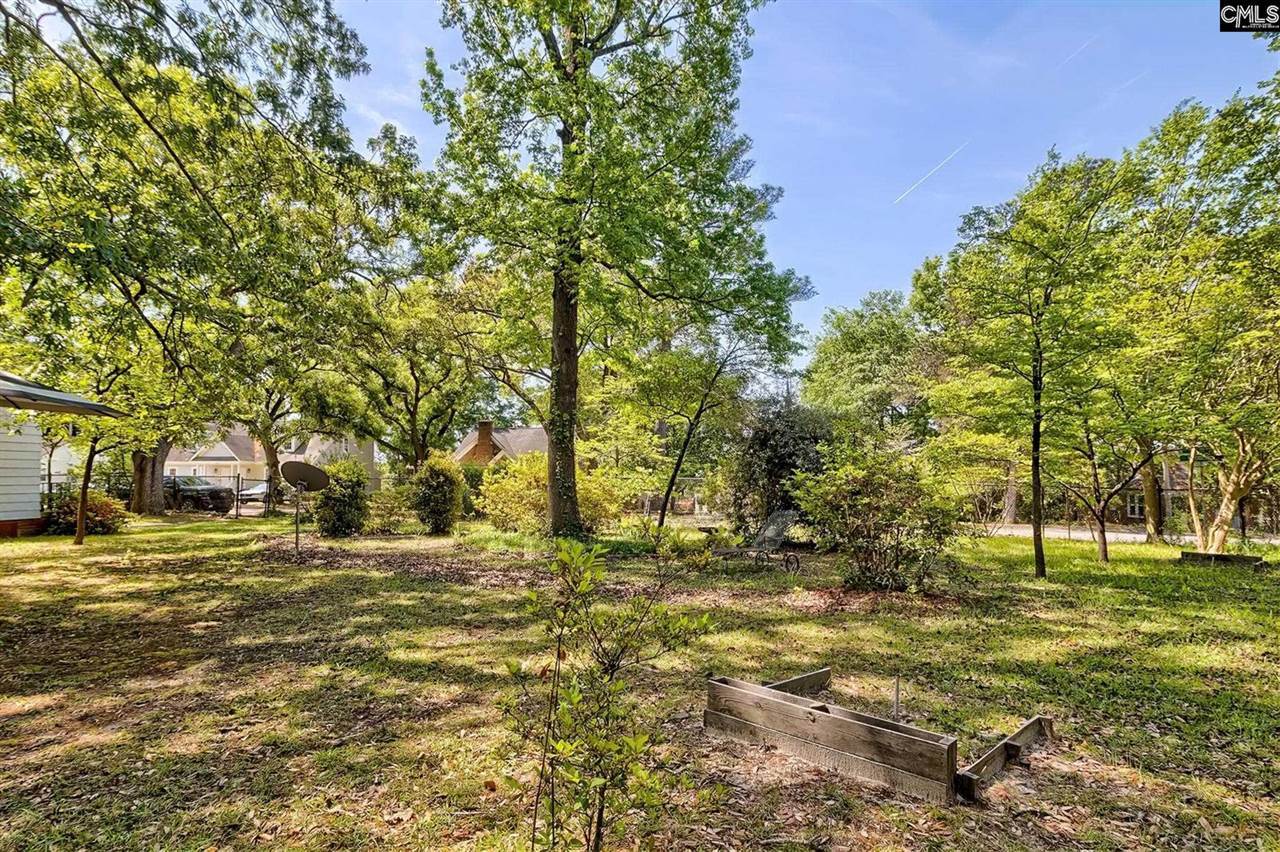 6204 Woodlawn, Columbia, SC 29209