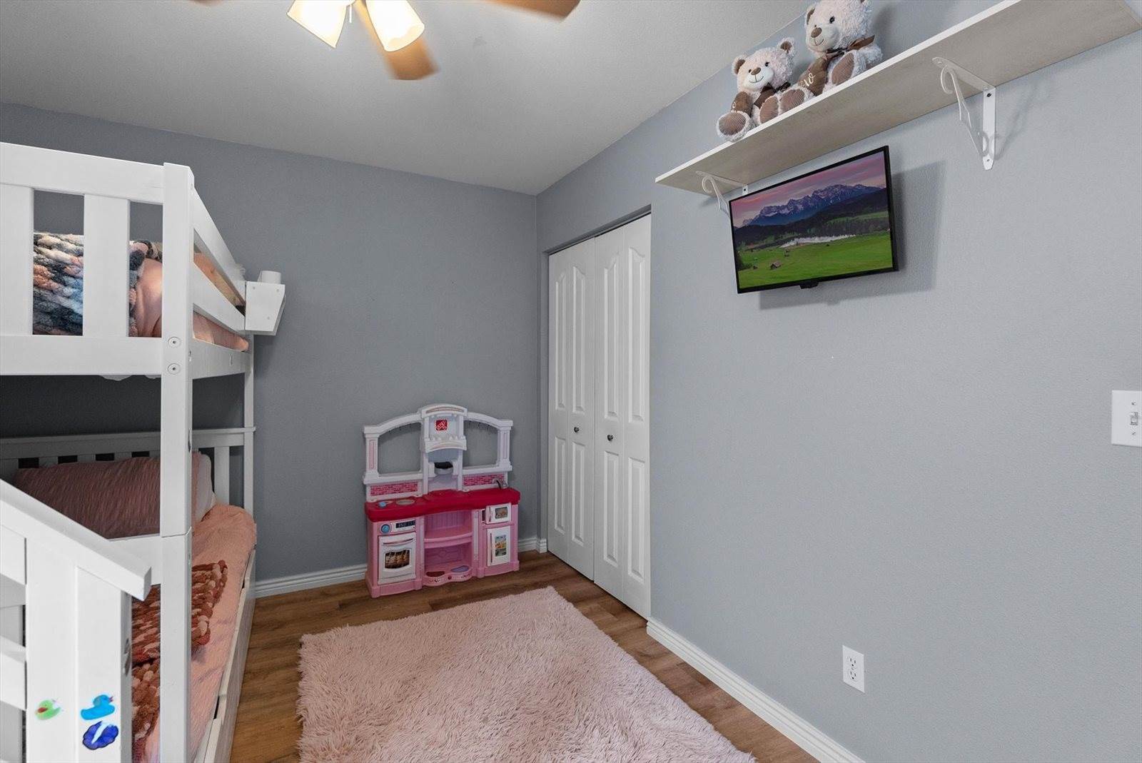 1208 Klondyke Loop, Somers, MT 59932