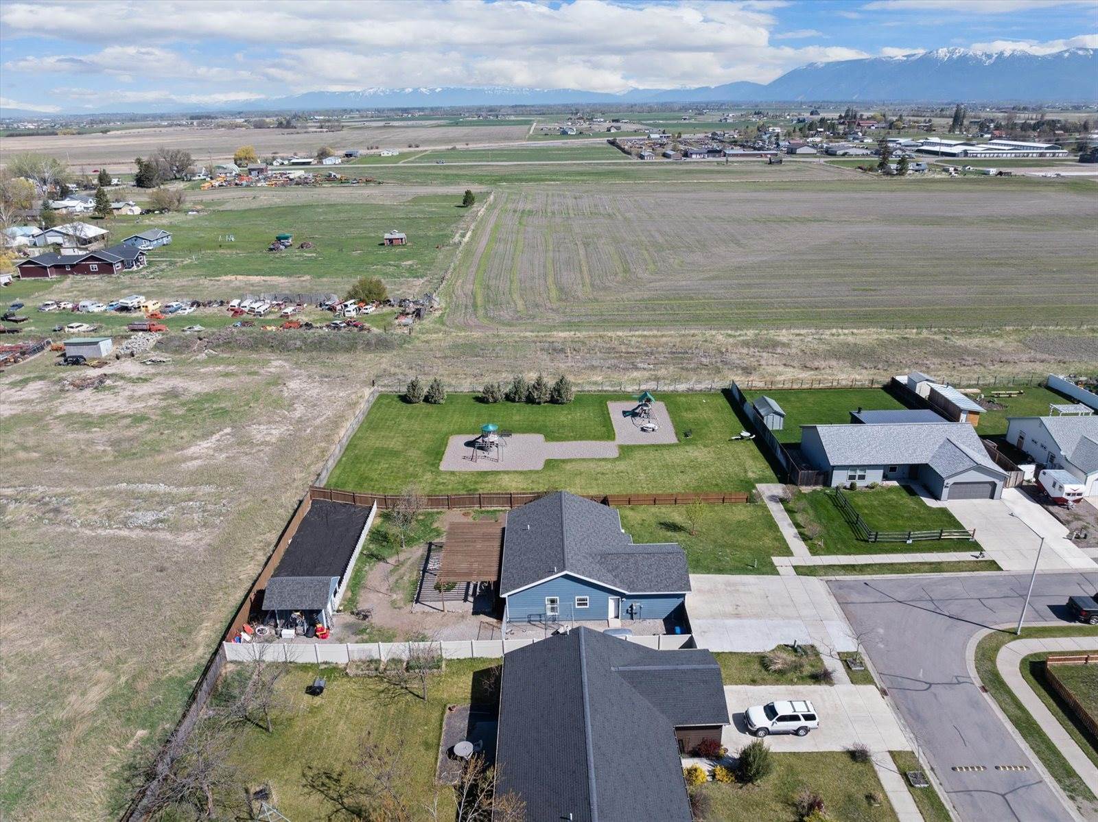 1208 Klondyke Loop, Somers, MT 59932