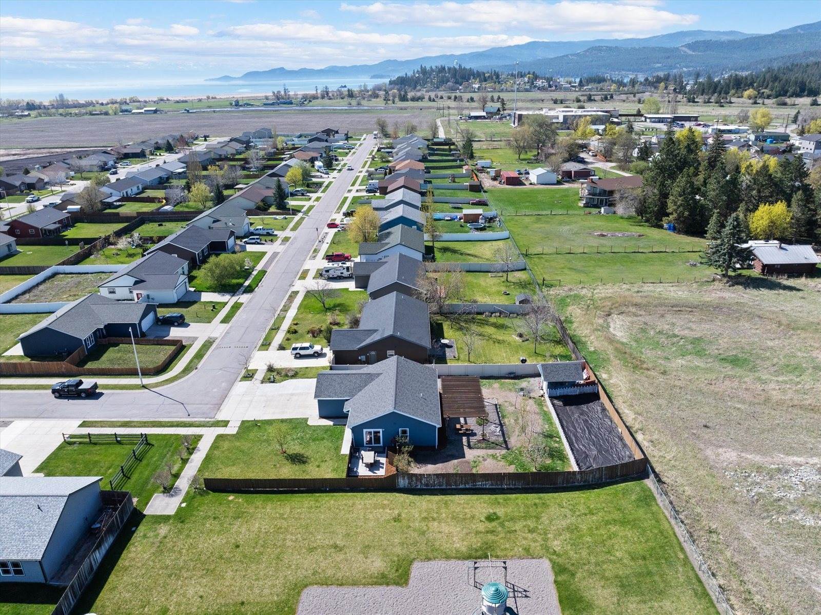 1208 Klondyke Loop, Somers, MT 59932