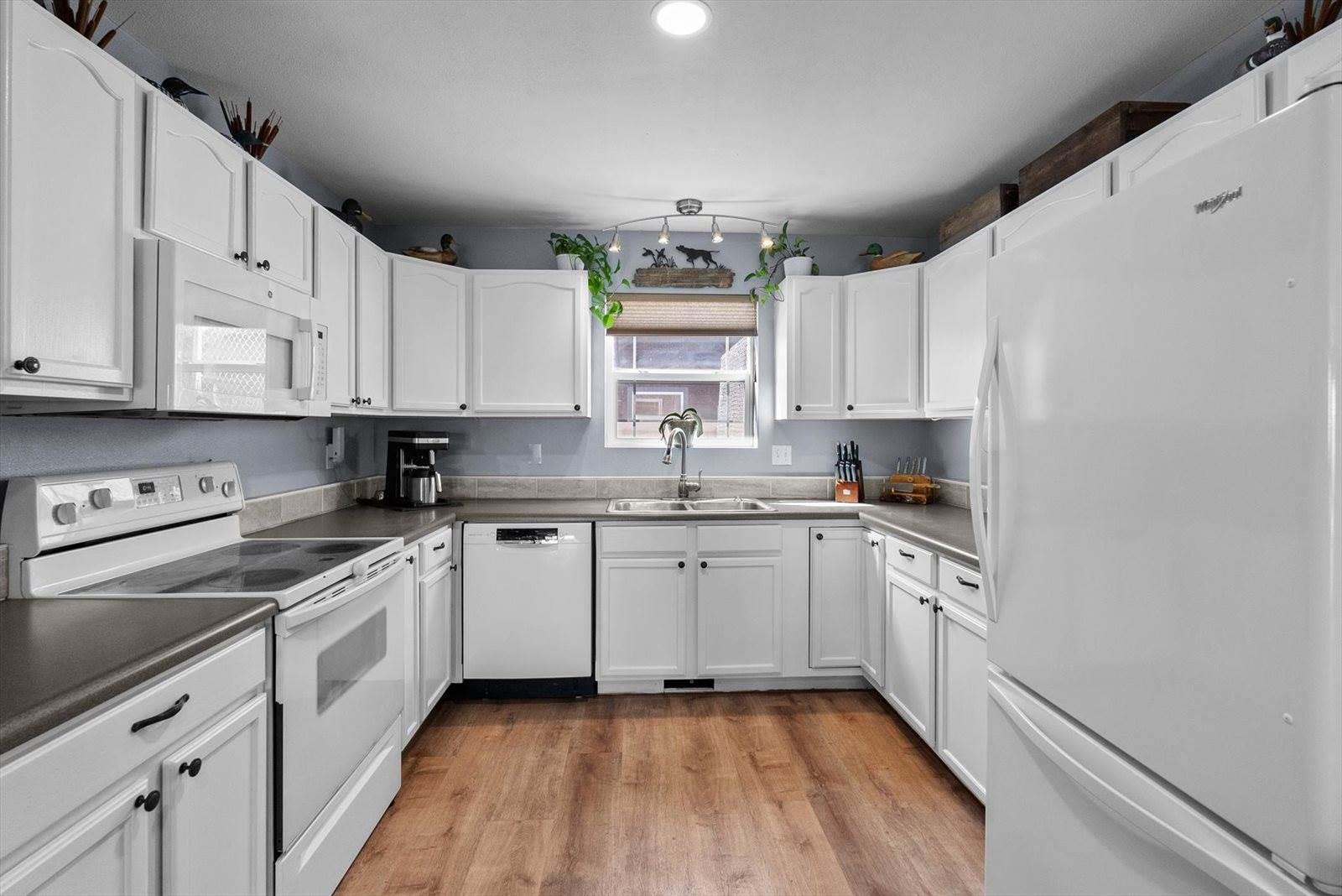 1208 Klondyke Loop, Somers, MT 59932