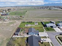 1208 Klondyke Loop, Somers, MT 59932