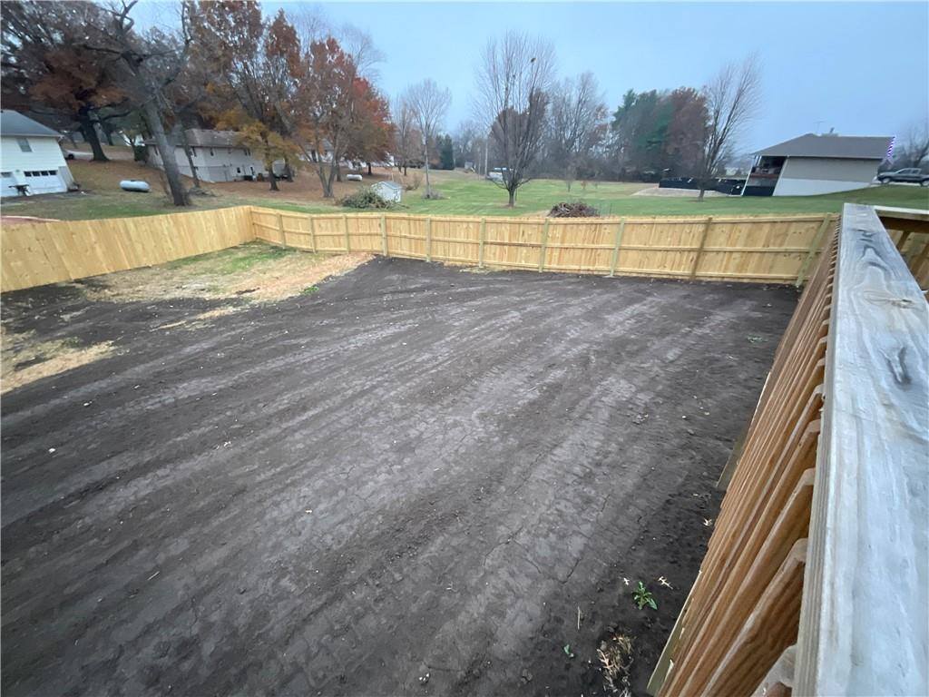 300 Maple Terrace, Maysville, MO 64469