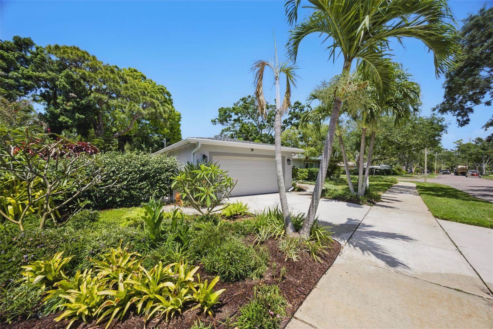 301 62ND Avenue South, Saint Petersburg, FL 33705