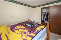 676 West 57TH Street, Davenport, IA 52806