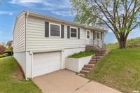 676 West 57TH Street, Davenport, IA 52806