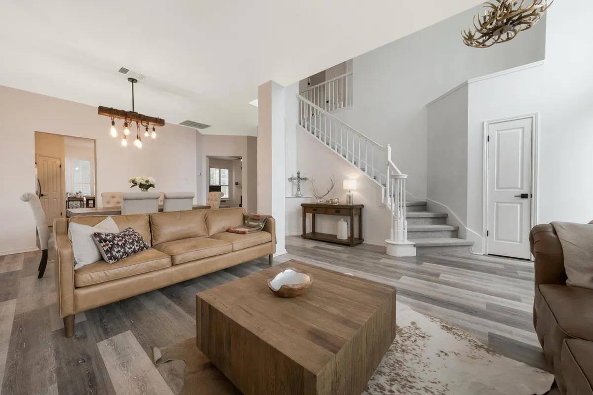 12407 Old Salt Trl, Austin, TX 78732