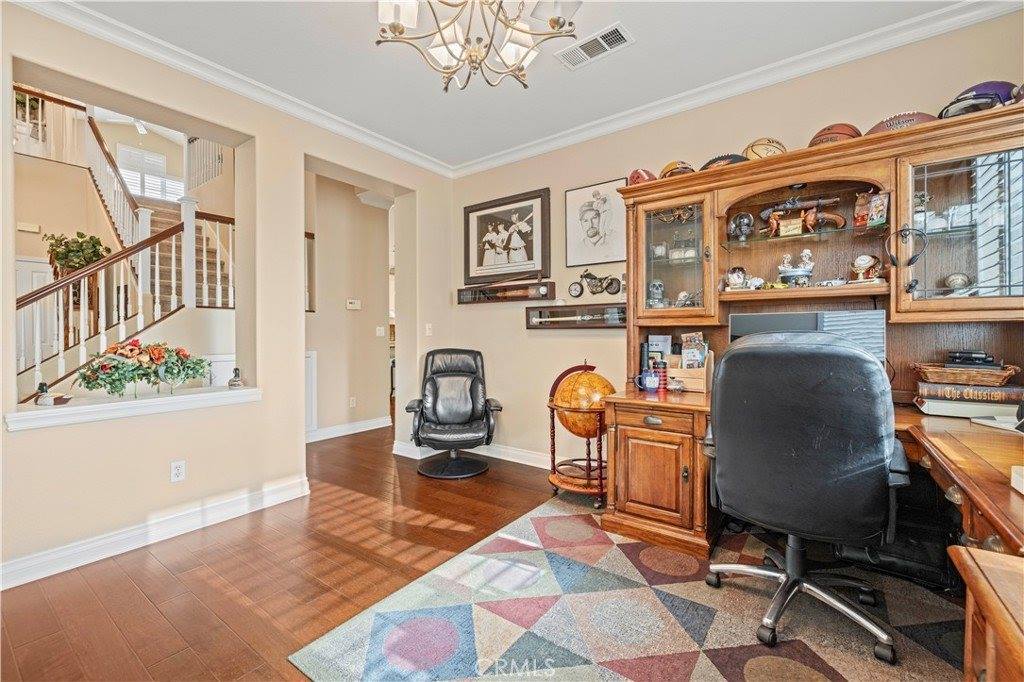 28707 Rock Canyon Drive, Saugus, CA 91390