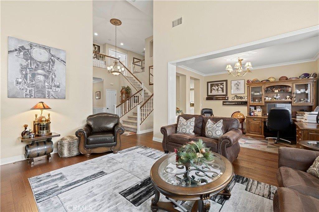 28707 Rock Canyon Drive, Saugus, CA 91390