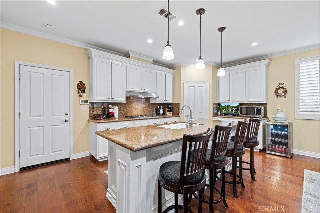 28707 Rock Canyon Drive, Saugus, CA 91390