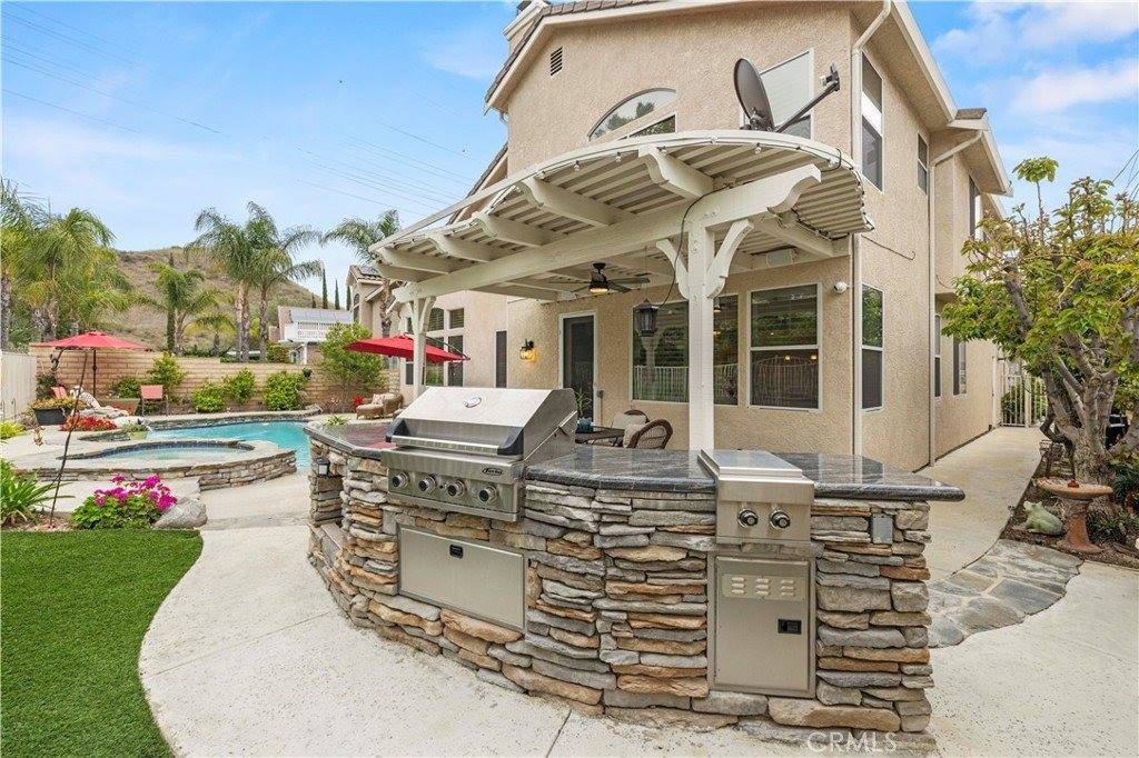 28707 Rock Canyon Drive, Saugus, CA 91390