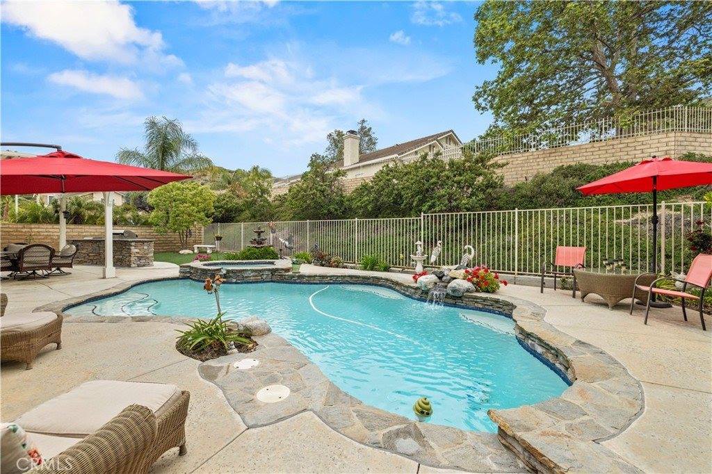 28707 Rock Canyon Drive, Saugus, CA 91390