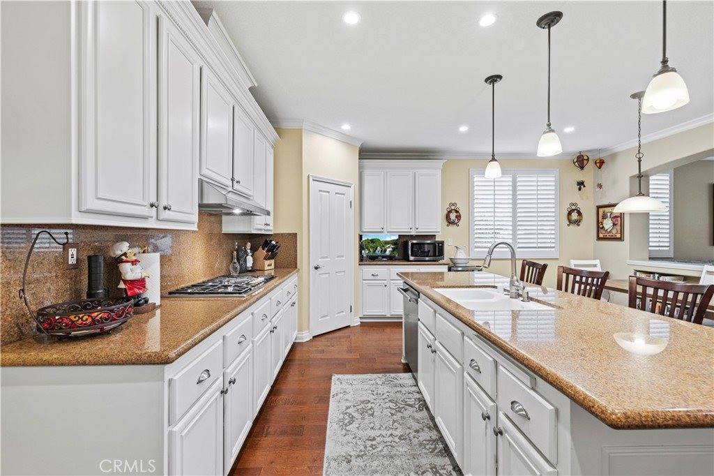 28707 Rock Canyon Drive, Saugus, CA 91390