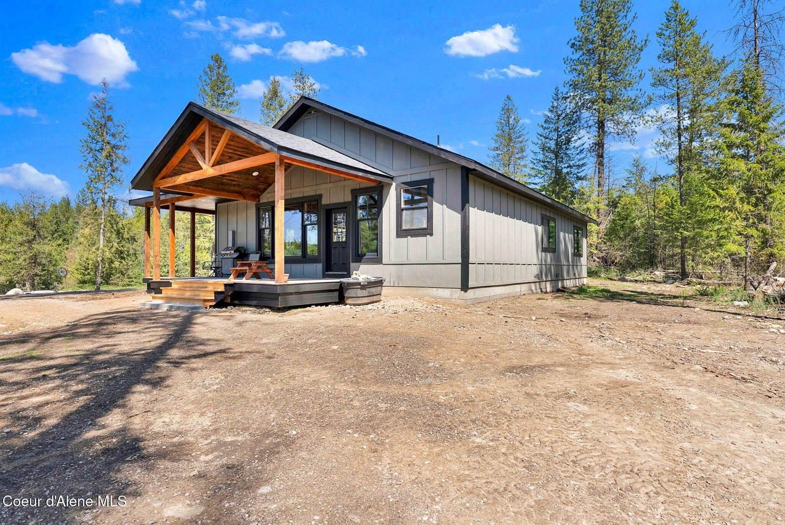 629 Bandy Rd, Priest River, ID 83856