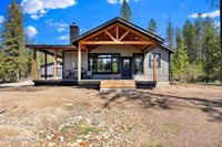 629 Bandy Rd, Priest River, ID 83856