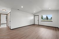 30619 North 5th St, Athol, ID 83801